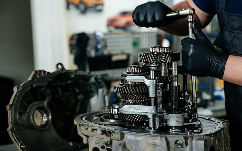 Pavarų dėžės remontas